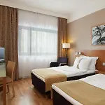 Holiday Inn Helsinki-Vantaa Airport, an IHG hotel Hotel 4*