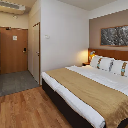 Hotel Helsinki-vantaa Airport By Ihg Vantaa