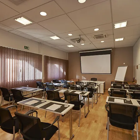 Hotel Helsinki-vantaa Airport By Ihg