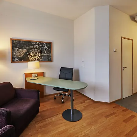 Helsinki-vantaa Airport By Ihg Ξενοδοχείο Βάνταα