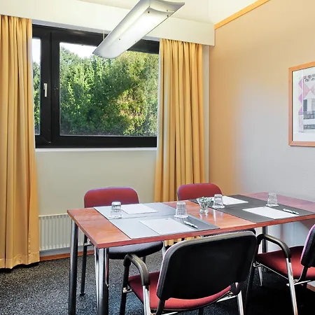 Helsinki-vantaa Airport By Ihg 4*