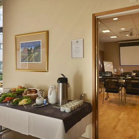 Hotel Helsinki-vantaa Airport By Ihg