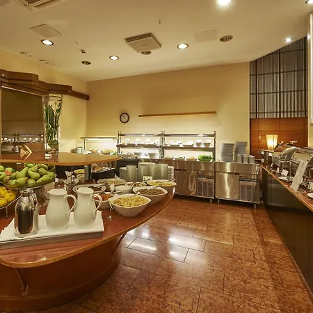 Helsinki-vantaa Airport By Ihg Вантаа