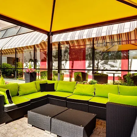 Helsinki-vantaa Airport By Ihg Hotel 4*