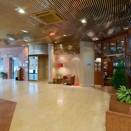 Hotel Helsinki-vantaa Airport By Ihg Vantaa