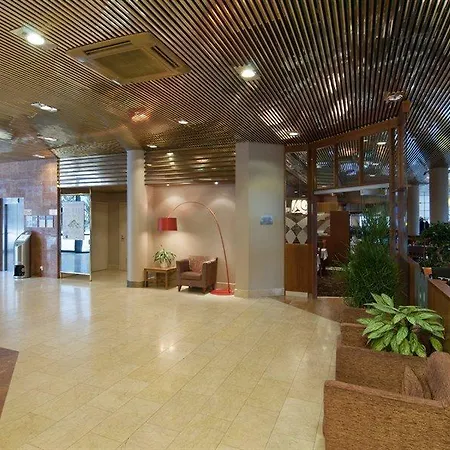 Hotel Helsinki-vantaa Airport By Ihg Vantaa