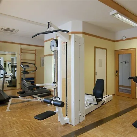 Hotel Helsinki-vantaa Airport By Ihg