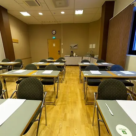 Helsinki-vantaa Airport By Ihg 4* Vantaa