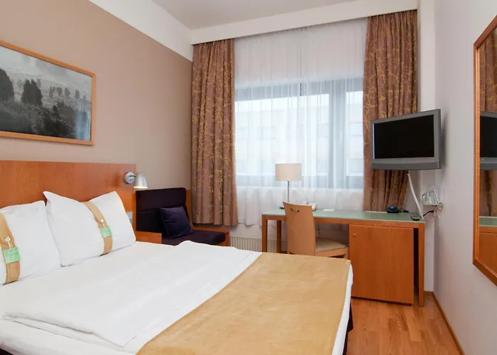 Отель Helsinki-vantaa Airport By Ihg Вантаа