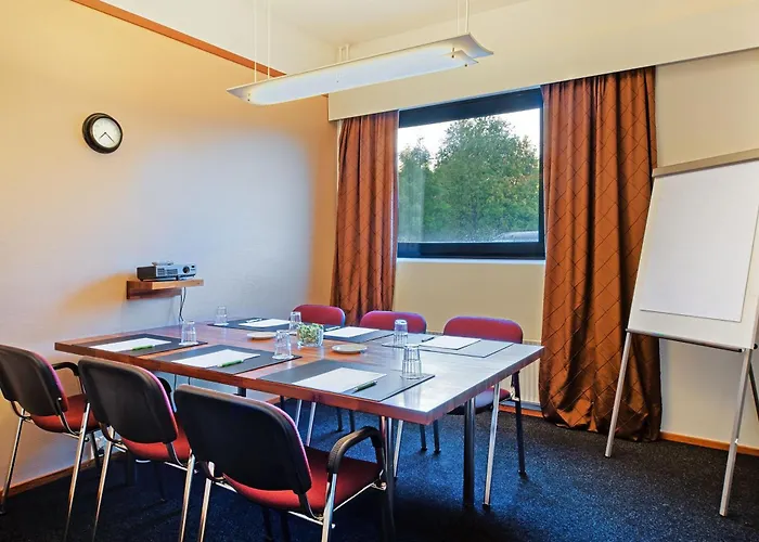 Helsinki-vantaa Airport By Ihg Hotel Vantaa