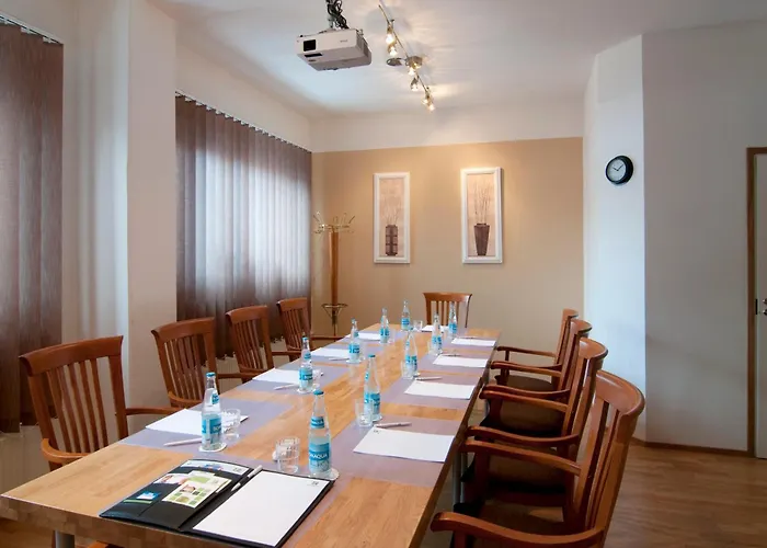 Helsinki-vantaa Airport By Ihg Hotel 4*