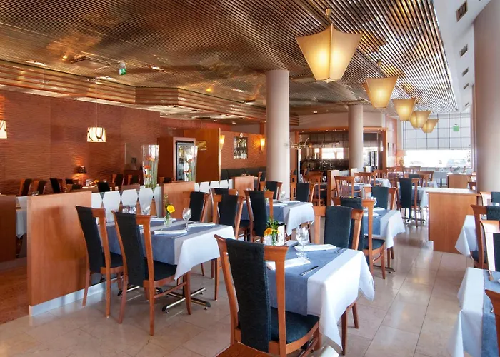 Helsinki-vantaa Airport By Ihg Hotel