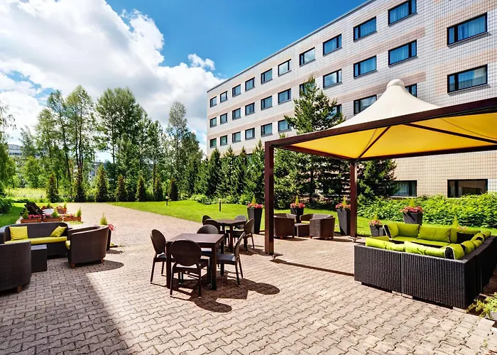 Отель Helsinki-vantaa Airport By Ihg Вантаа