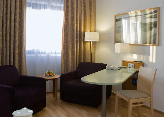 Отель Helsinki-vantaa Airport By Ihg