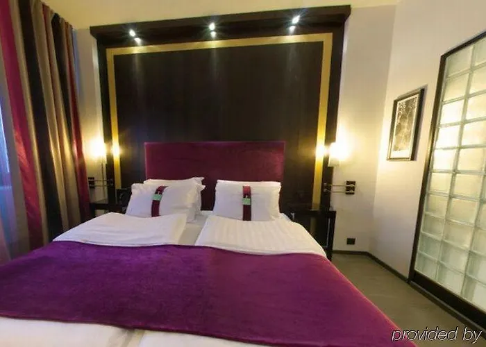 Helsinki-vantaa Airport By Ihg Hotel 4*